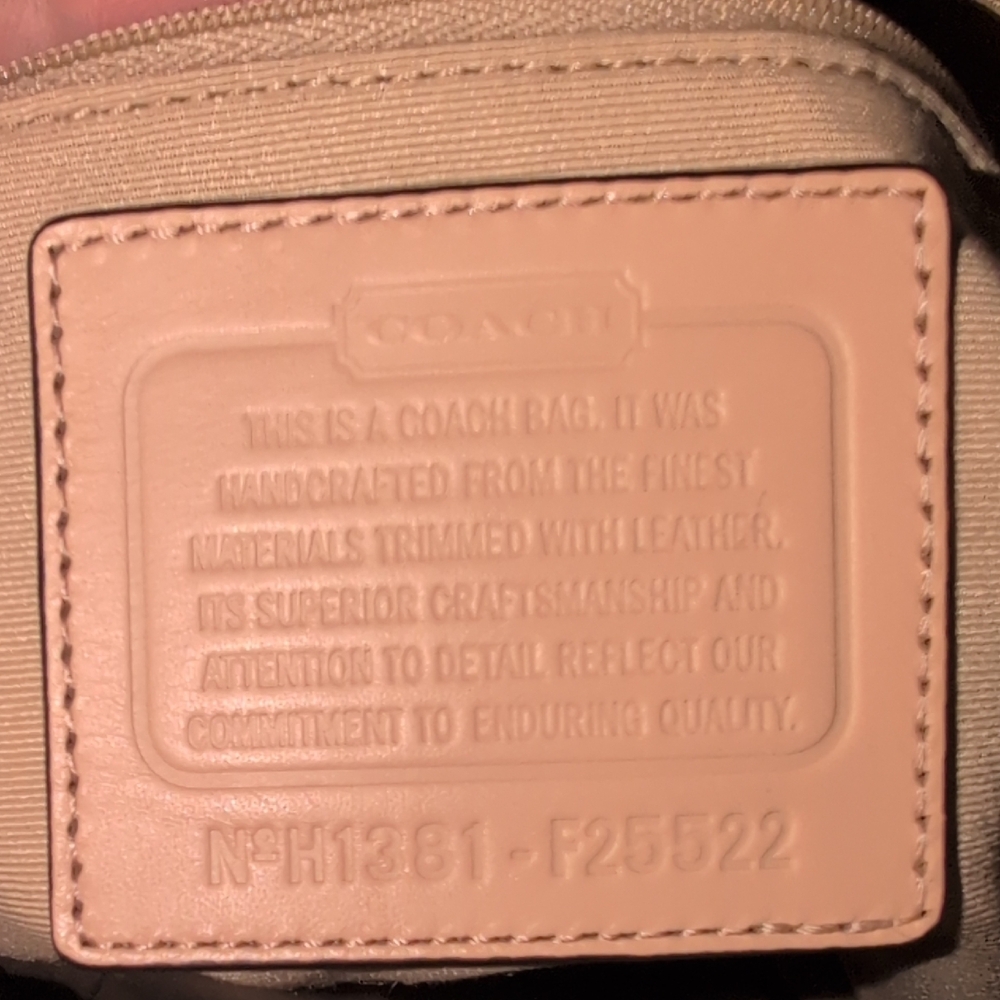 Retired - Coach Peyton C Tote/Shoulder Bag In Pink, Magenta Signature C  F25522 - Picture 14 of 16